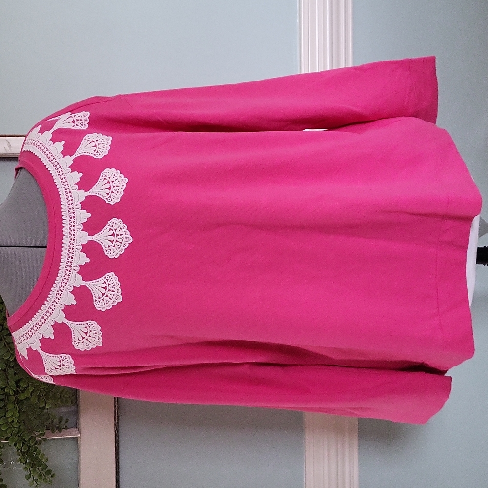 Crown & Ivy Pink Shirt Pullover Size 2x